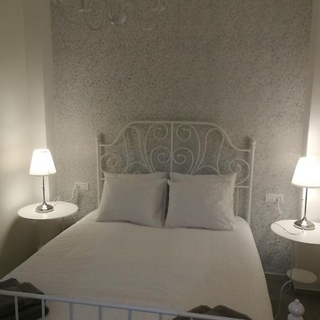 Apartamento Alfalfa Apartment Seville Exterior photo